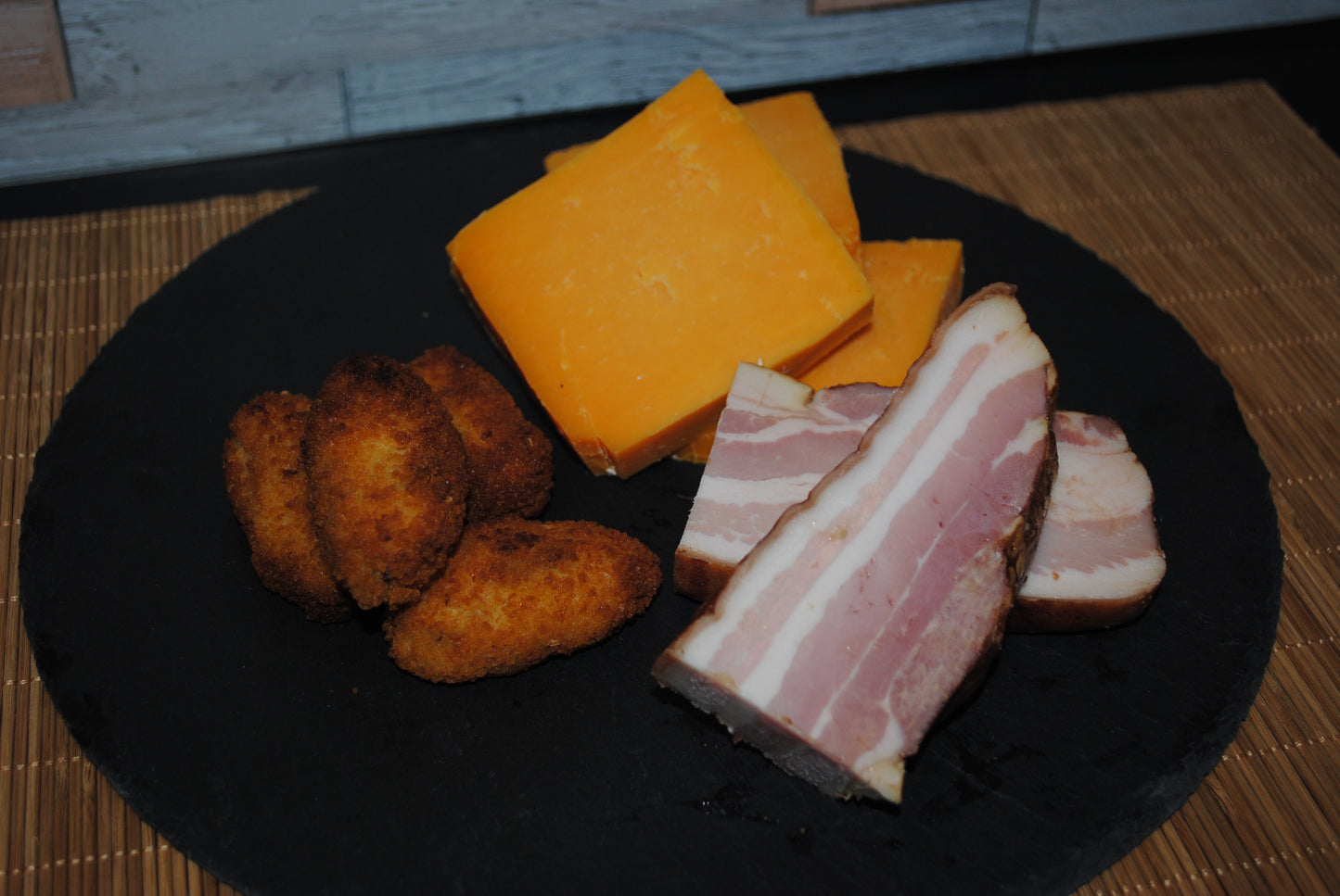 Croquetas de Queso Cheddar y Bacon